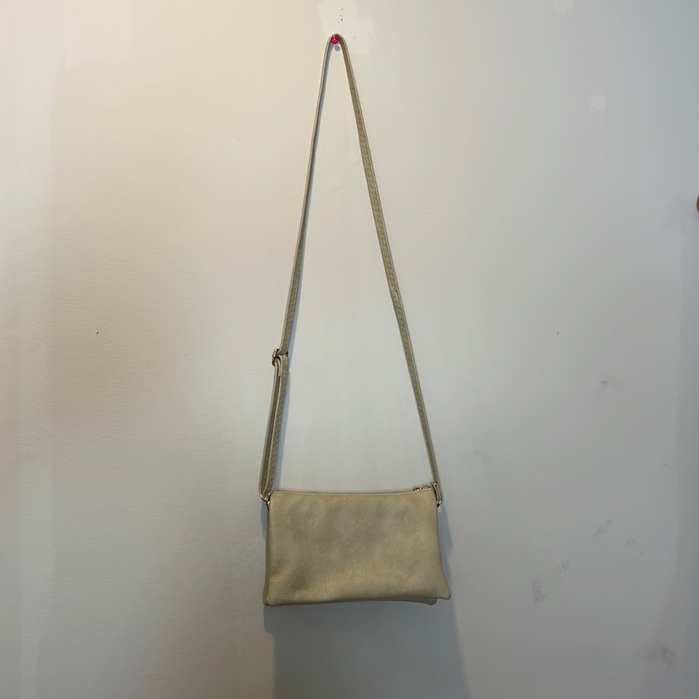 Beige crossbody purse